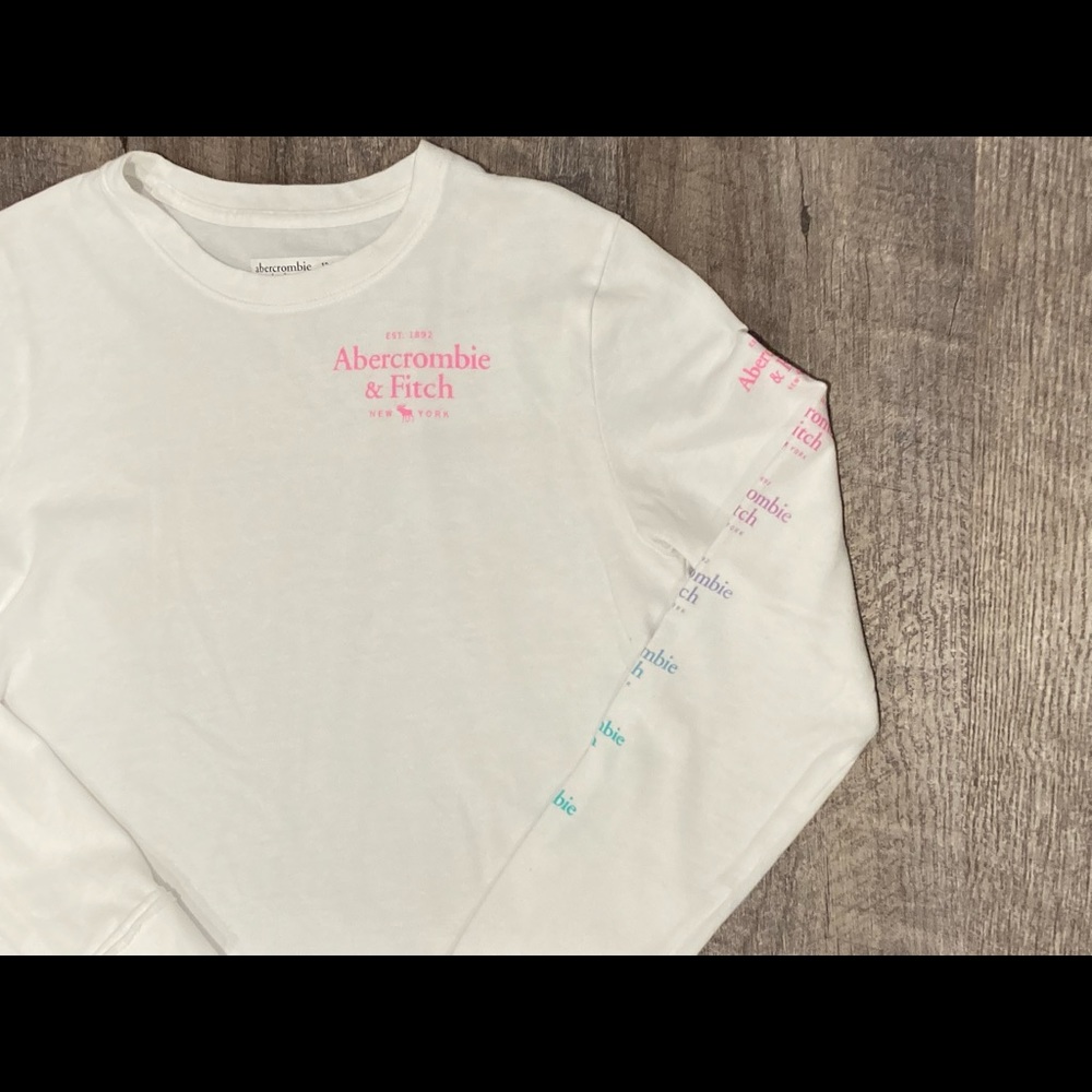 Abercrombie Kids Long Sleeve T-Shirt